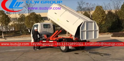 ISUZU 5 ton hook loader lorry