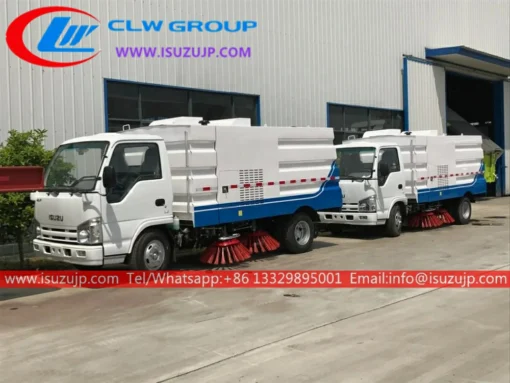 ISUZU 5 ton street sweeper truck