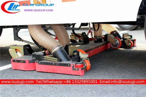 ISUZU 5 ton vacuum parking lot sweepers Azerbaijan