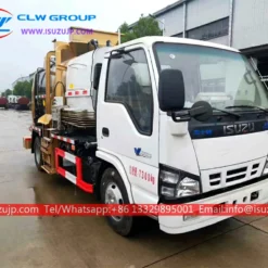 ISUZU 6cbm side loader container truck Argentina