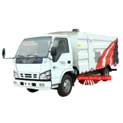 ISUZU 7cbm street sweeper vacuum truck