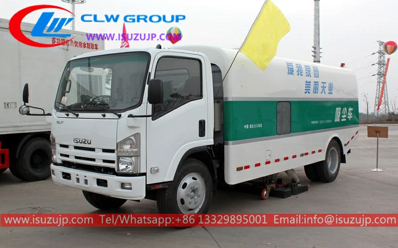 ISUZU 8cbm Wet and dry vacuum cleaner truck