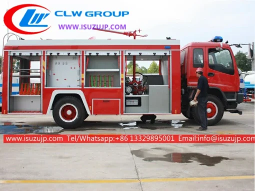 Camion antincendio per polvere chimica secca ISUZU FVR