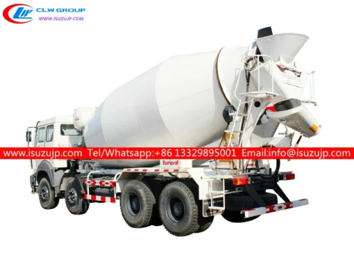 ISUZU GIGA truk pengaduk beton 14 meter kubik Pakistan