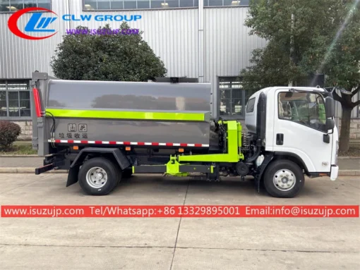 Camion poubelle à chargement latéral ISUZU NQR 5 tonnes Suriname