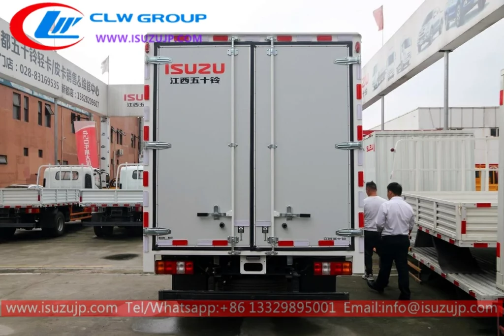 Isuzu 3 ton refrigerated van Truck