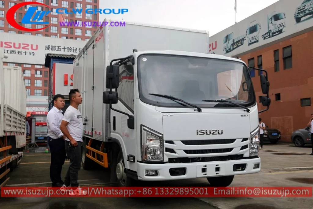 Mobile Gourmet Guardian-Isuzu ES7 Light Cold Chain Truck