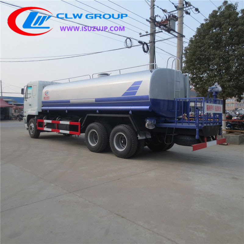 CAMC 18000L water hauler