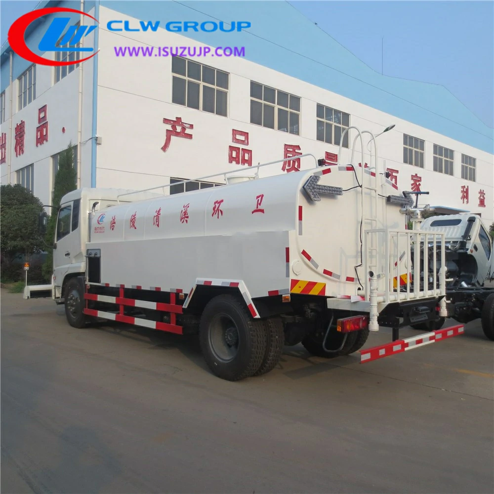 Dongfeng 12000L road washing truck Ecuador