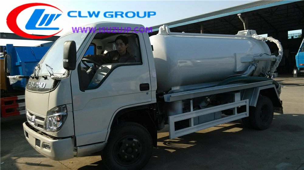 Forland 3000L sewage suction truck Tuvalu