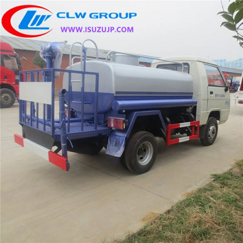 Foton 3 ton freightliner water truck Madagascar