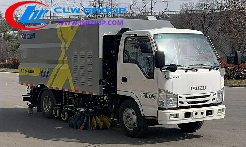 ISUZU NJR 5cbm road cleaning machine Benin