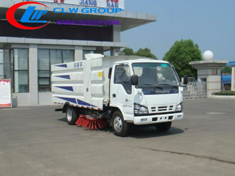 Isuzu 4cbm truck mounted sweeper for sale Uzbekistan