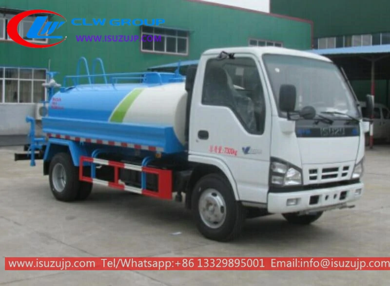 Isuzu 4cbm water bowser truck for sale Oman