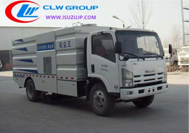 Isuzu 8cbm vacuum cleaner truck Bahrain