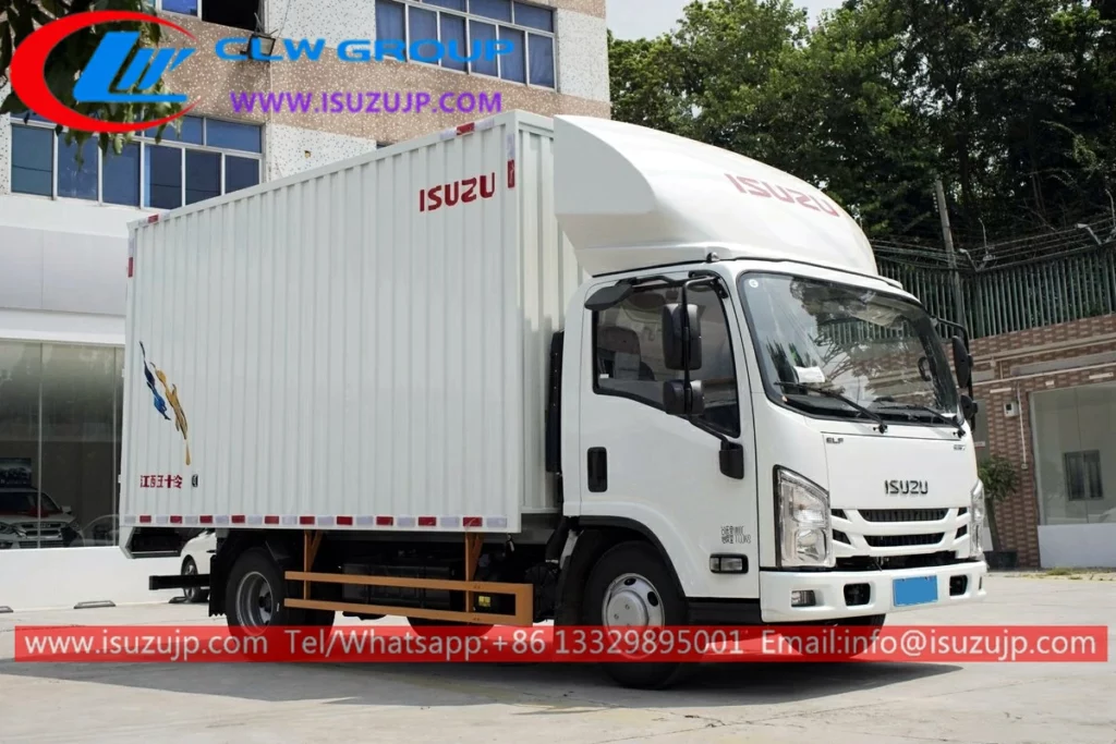 Isuzu freightliner cargo van