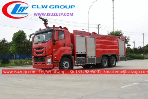 Grand camion de pompier autopompe ISUZU GIGA