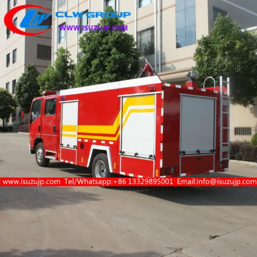 Новый пожарно-спасательный автомобиль ISUZU NQR