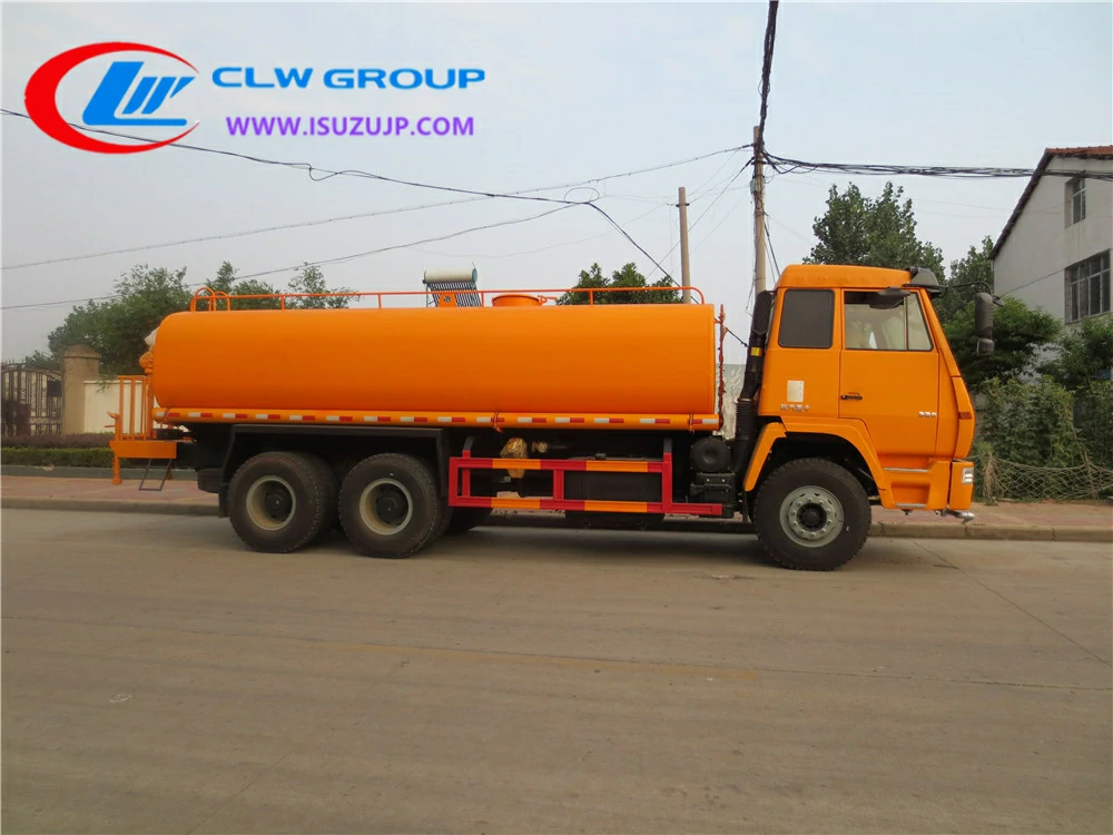 Shacman 6x6 water delivery truck 