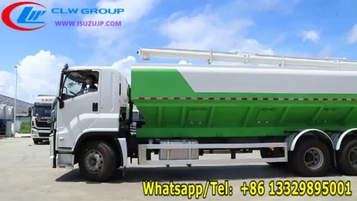 10 wheeler Isuzu Giga chicken feed truck