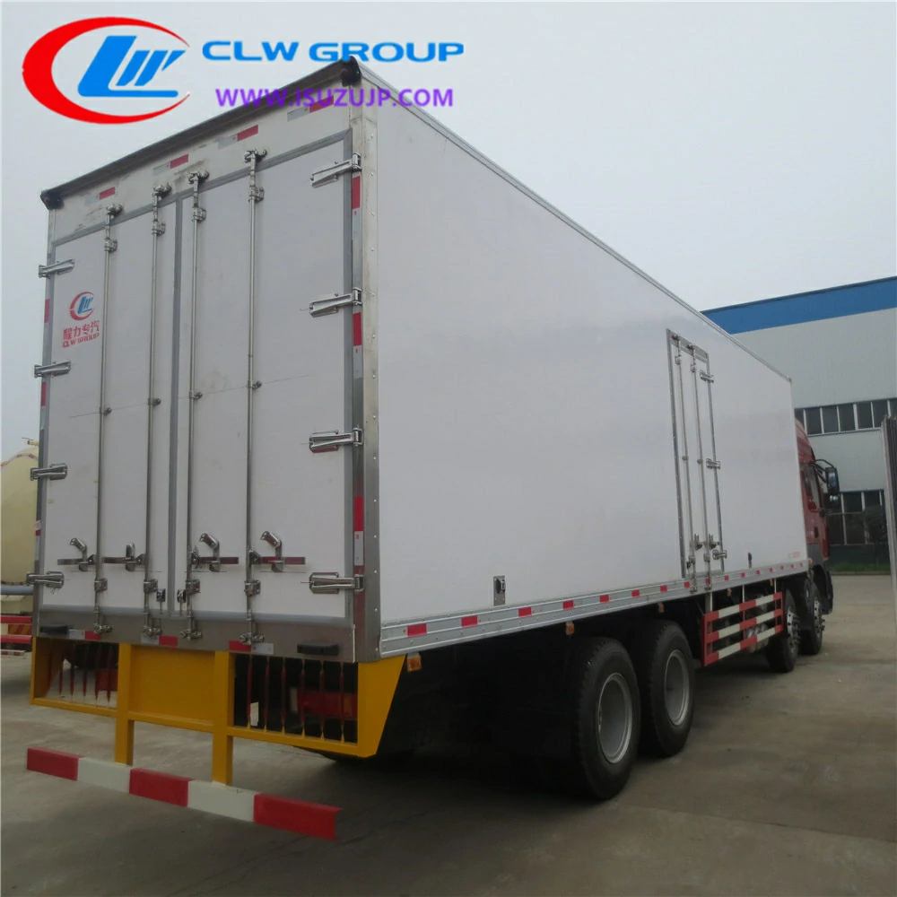 Chenglong 30T cold truck for sale