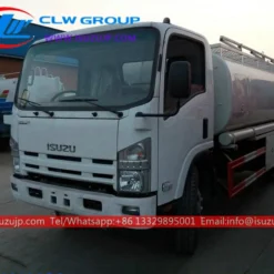 ISUZU 2500 gallons oil truck