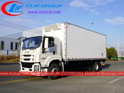 ISUZU GIGA 6.8 mét xe tải van đông lạnh