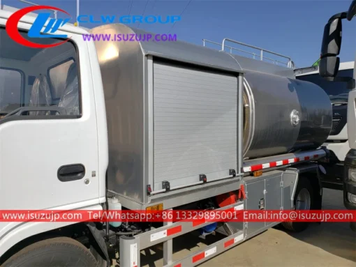 ISUZU Small aircraft refueling truck