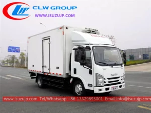 ISUZU small refrigerated transport truck