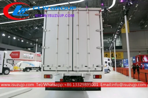 6ยางIsuzu Giga 8.6m van รถบรรทุกอาหาร