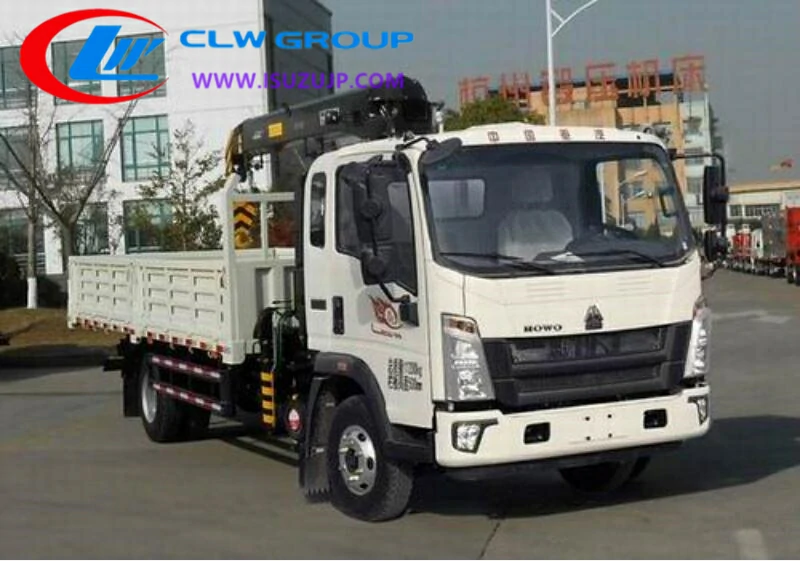 HOWO boom truck 5 ton for sale Panama