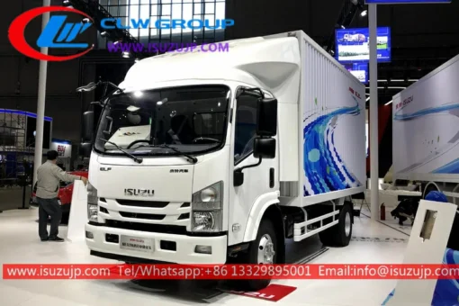 Truk kotak van ISUZU NLR 13 kaki