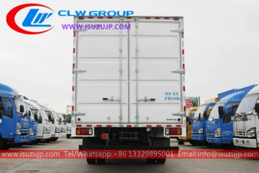 ISUZU NPR 10ton รถบรรทุกกล่องตรง