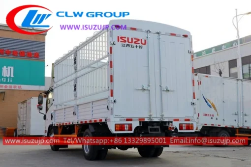 Xe tải Isuzu 4.2 mét bên cọc