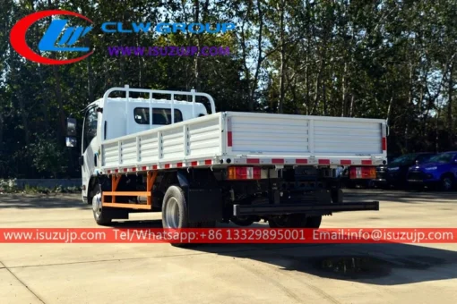 Camion de fret Isuzu EC5 3 tonnes