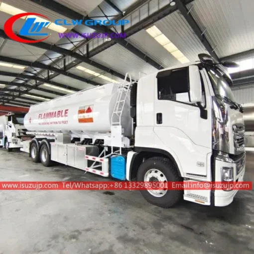 Camión inflamable Isuzu Giga 20cbm a la venta