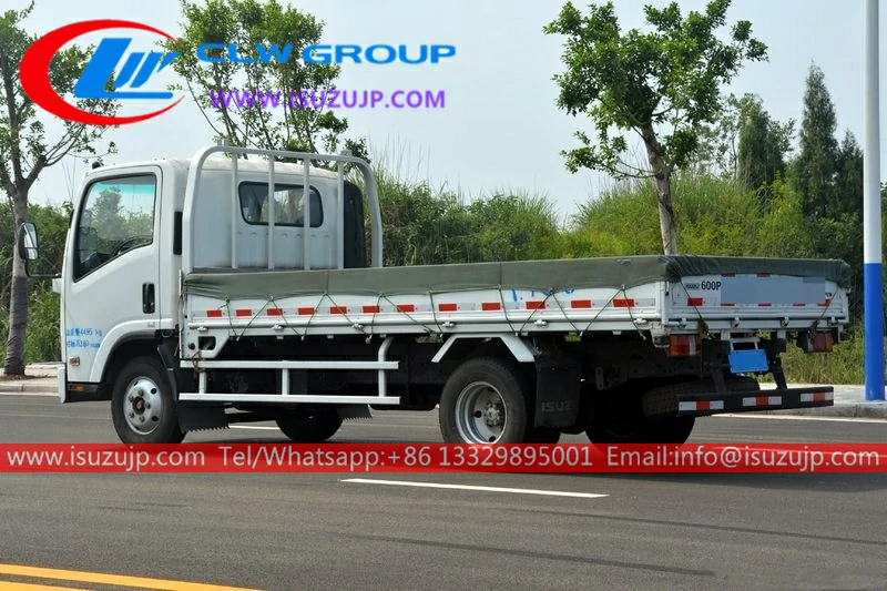 Isuzu KV600 6ton freight truck