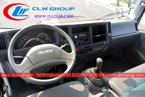 ລົດບັນທຸກ Isuzu KV600 6 ໂຕນ