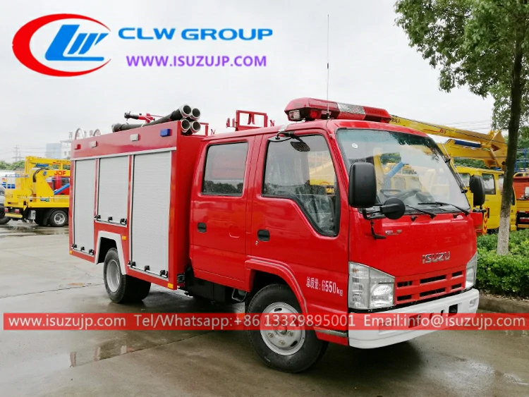 Isuzu NHR fire pumper truck