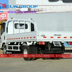 Japan Isuzu M100 5t freight truck