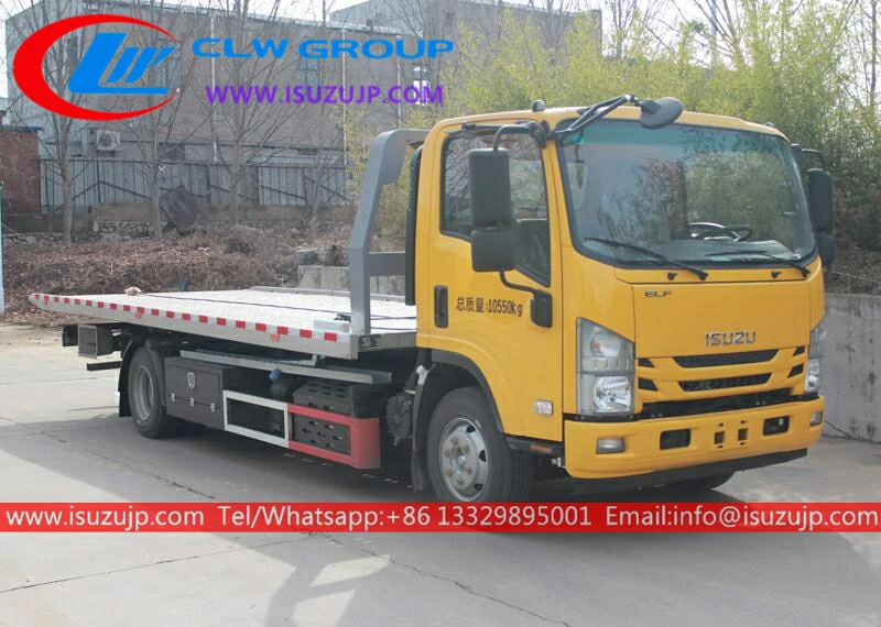 Isuzu Nkr 6ton recovery truck for sale Mongolia