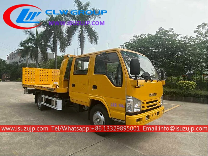 Isuzu double cabin small tow truck Laos