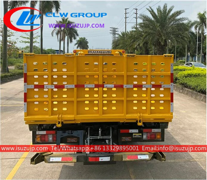 Isuzu double row seat small wrecker truck Laos