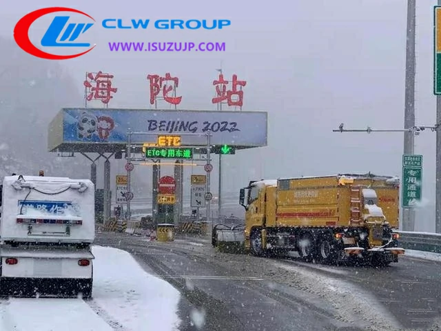 Isuzu GIGA snow melter truck