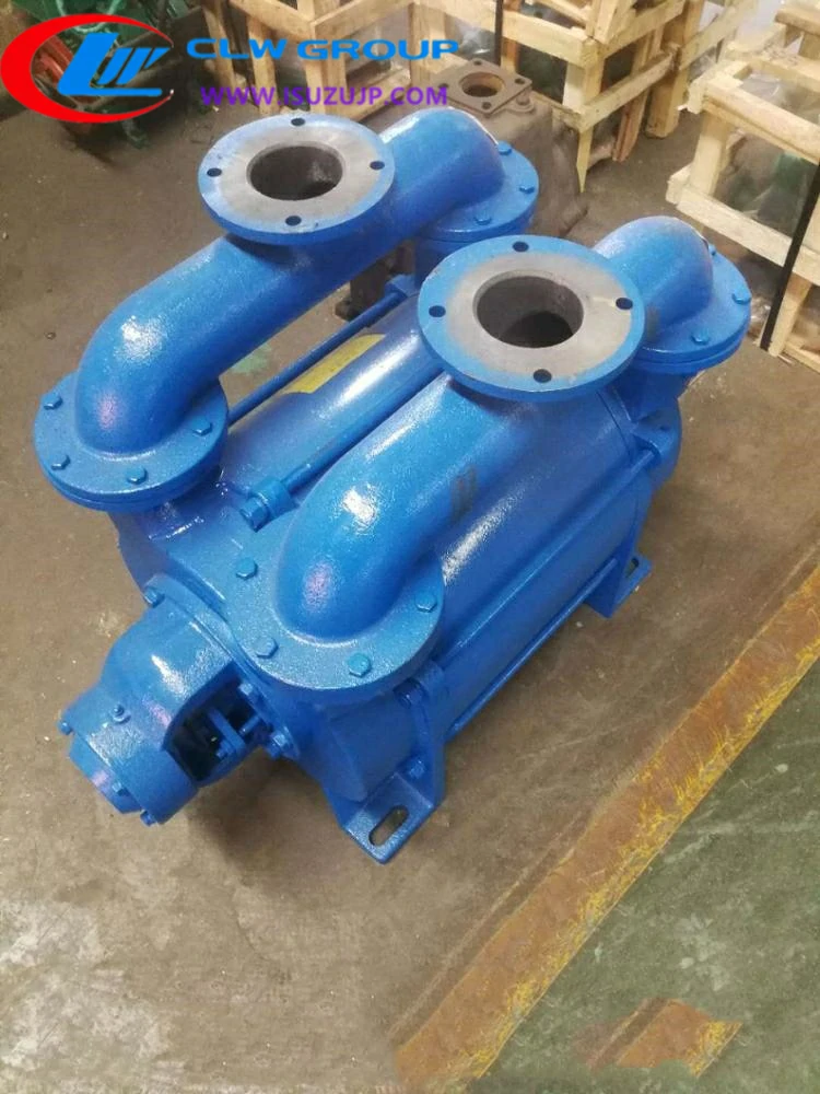 Sewage suction truck water circulation pump