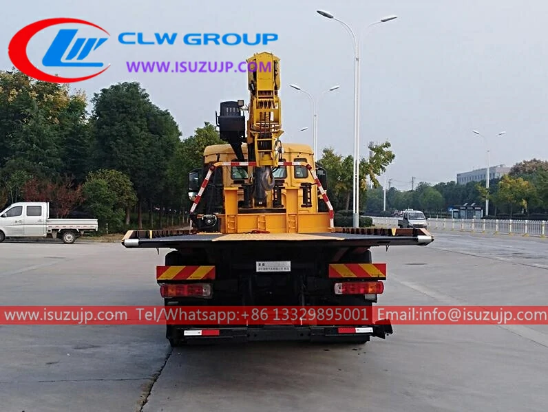 HOWO 10T semi truck wrecker truck crane Central Africa