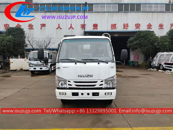 Isuzu 3 ton trash compactor truck