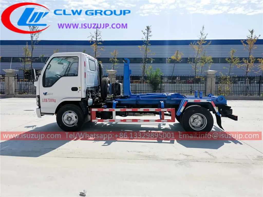 Isuzu 5cbm transit hookloader for sale