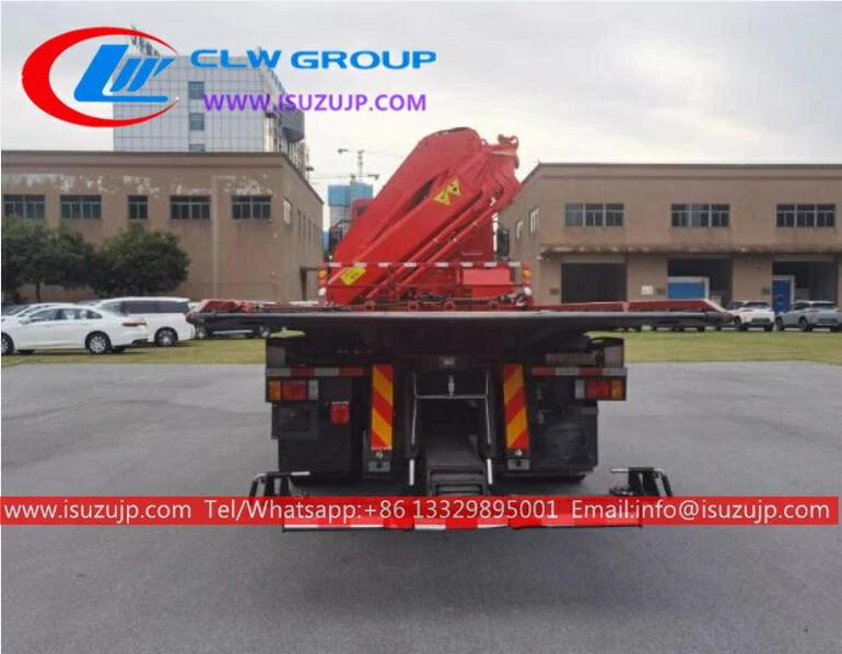 Liuqi 8T folding crane wreckertruck for sale Palestine