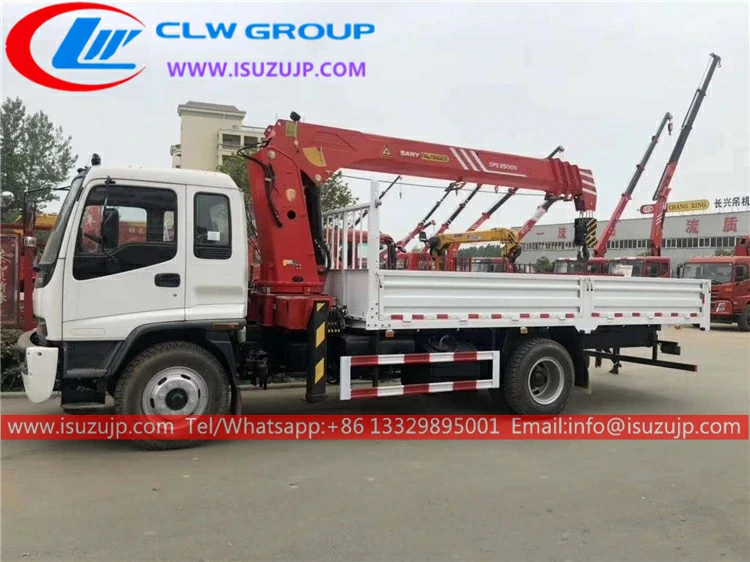 Isuzu FTR 8 tonne hydraulic truck crane